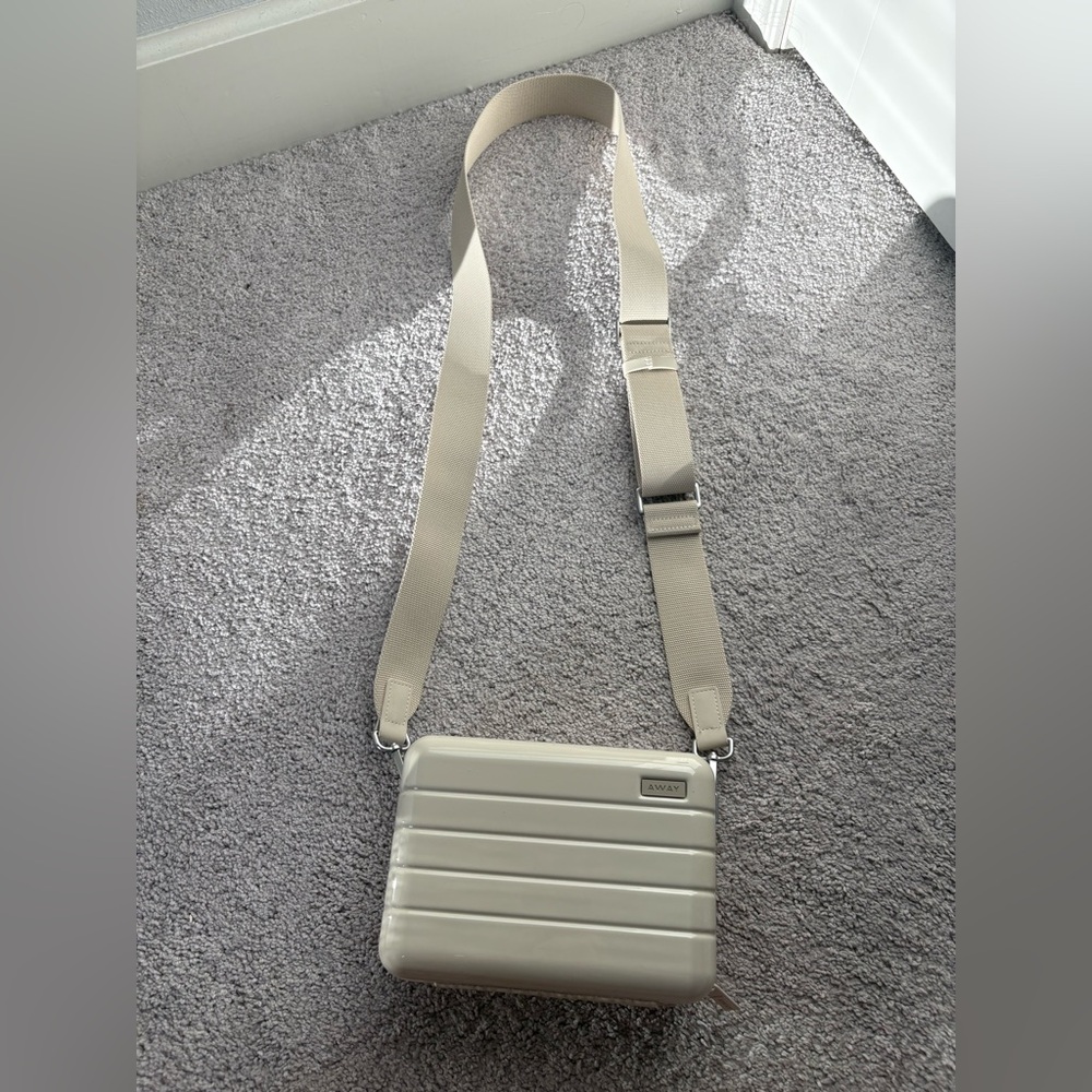 Away mini crossbody in salt white